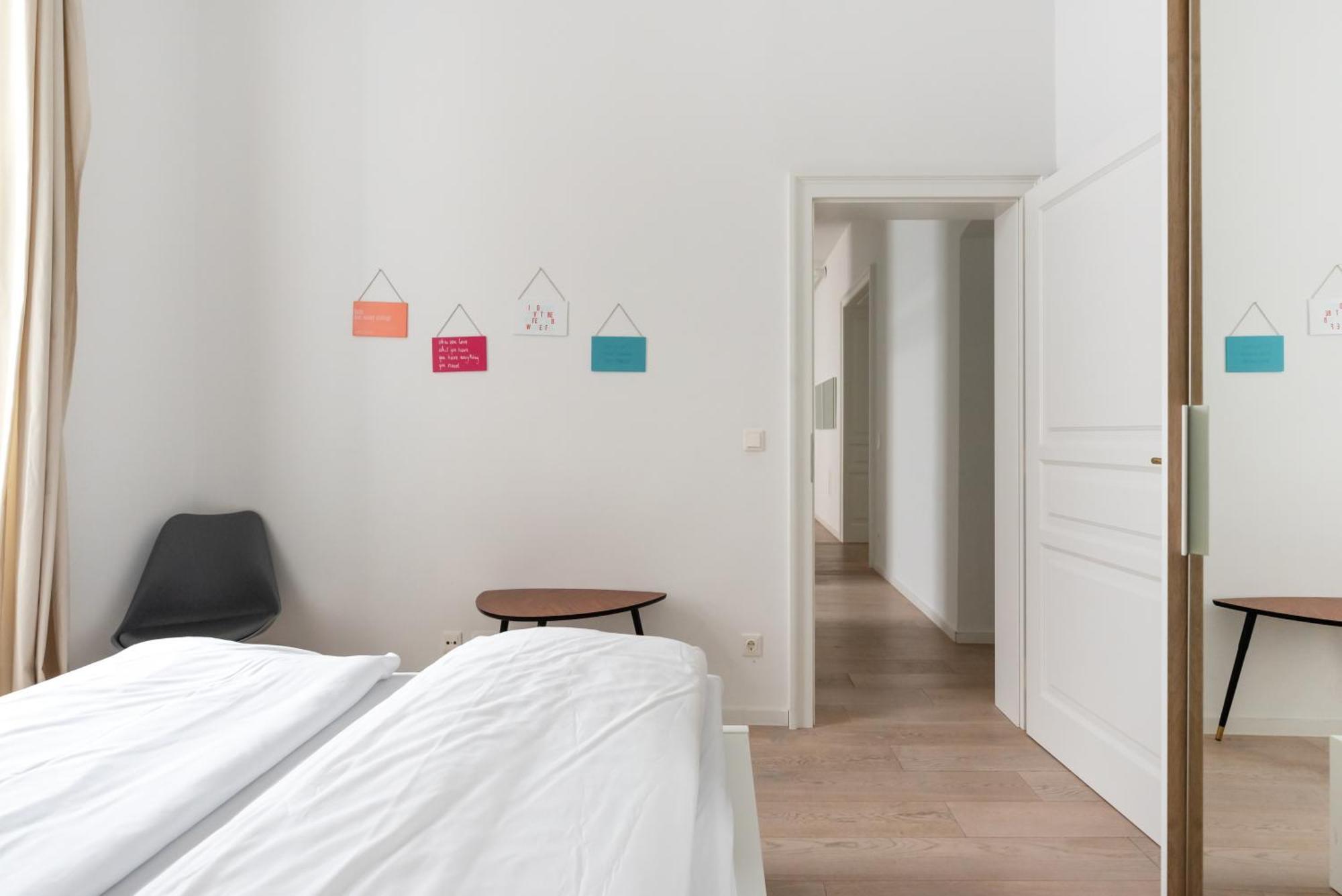 Cozy In The Charming Quarter Apartament *