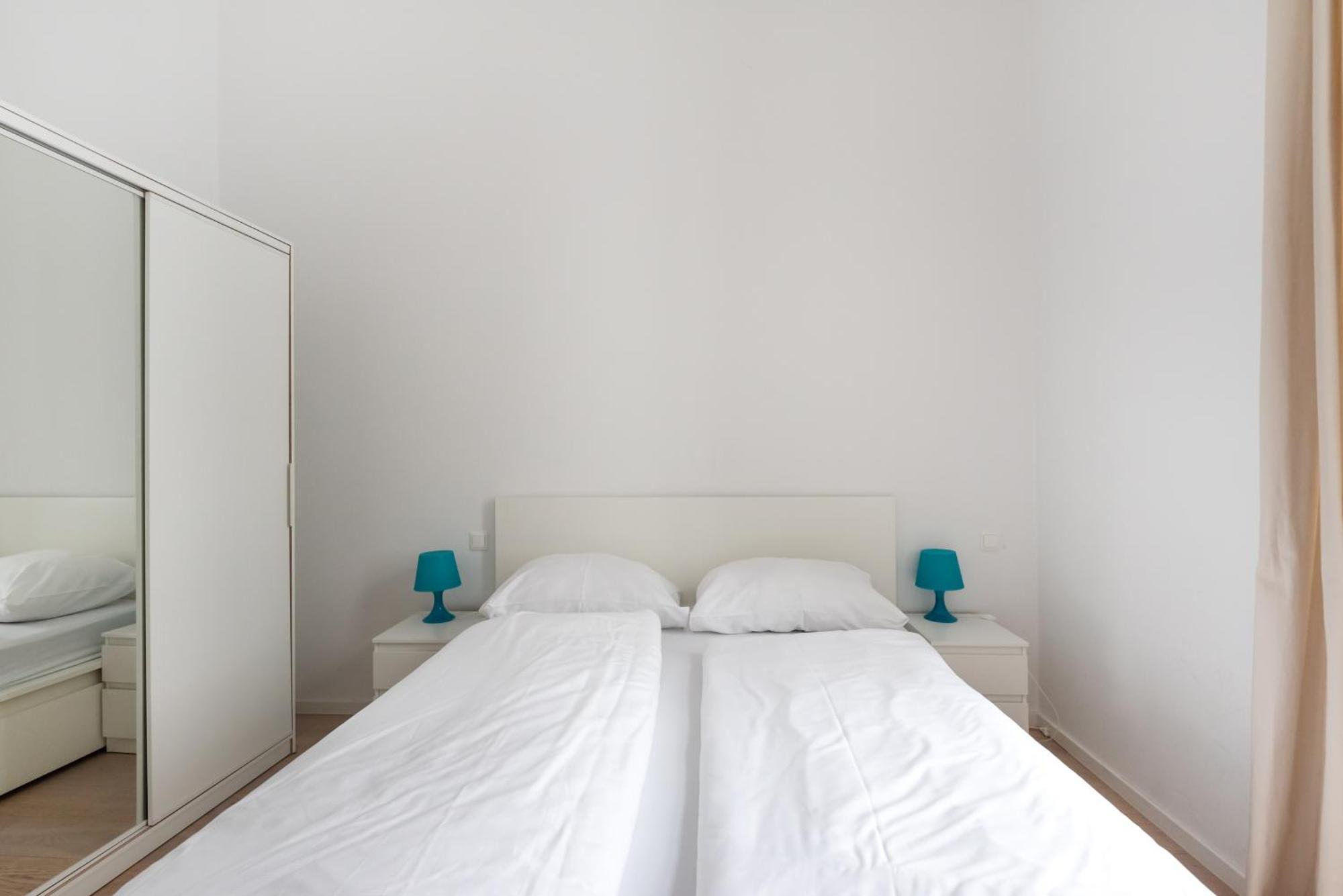 Cozy In The Charming Quarter Apartament *